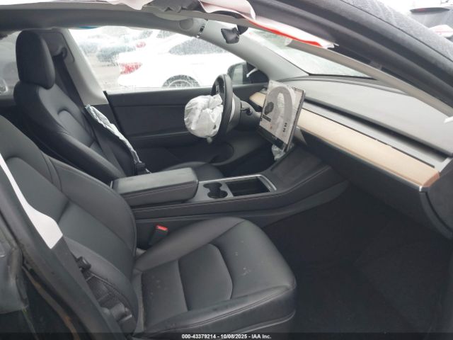 2021 TESLA MODEL Y 5YJYGDEE2MF275046 Photo 4