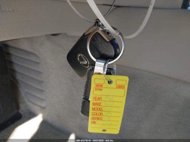 2011 LEXUS LS 460 JTHBL5EF8B5104380 Photo 10