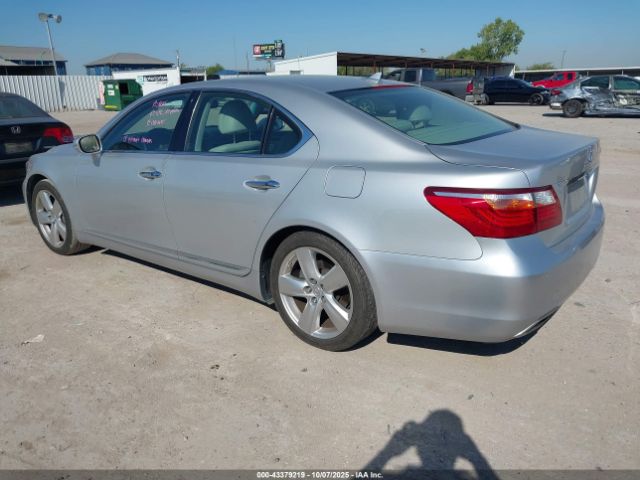 2011 LEXUS LS 460 JTHBL5EF8B5104380 Photo 2