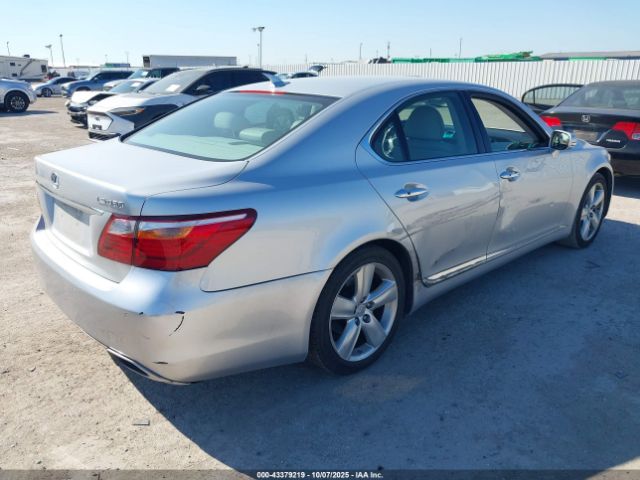 2011 LEXUS LS 460 JTHBL5EF8B5104380 Photo 3