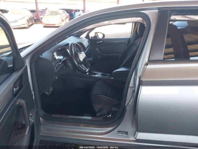 2021 VOLKSWAGEN JETTA GLI 3VW6T7BU6MM008937 Photo 4