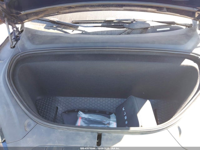 2022 TESLA MODEL X 7SAXCDE59NF337960 Photo 9