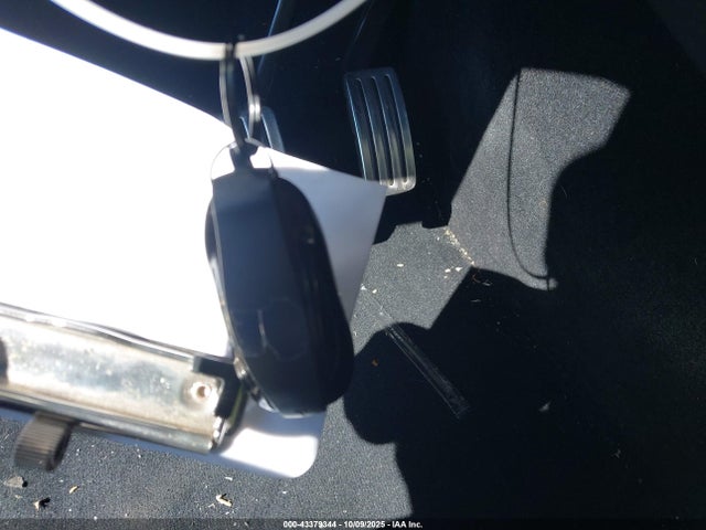 2022 TESLA MODEL X 7SAXCDE59NF337960 Photo 10