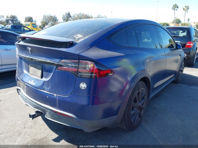 2022 TESLA MODEL X 7SAXCDE59NF337960 Photo 3