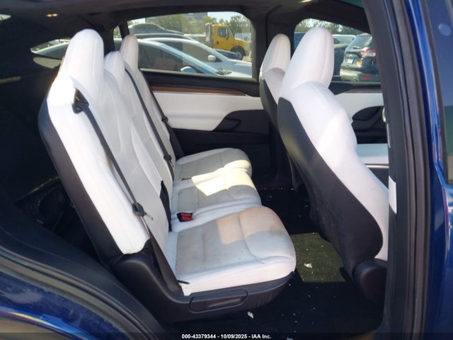2022 TESLA MODEL X 7SAXCDE59NF337960 Photo 7