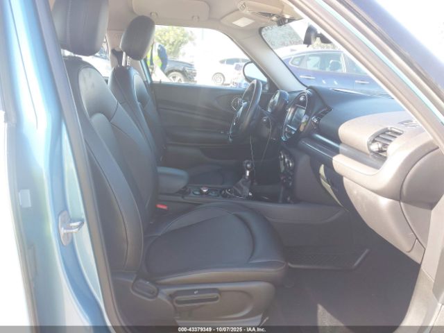 2017 MINI CLUBMAN WMWLN5C53H2B35315 Photo 4