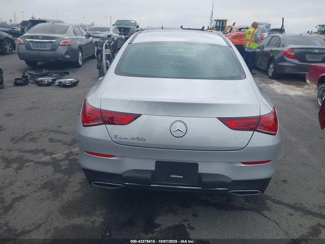 W1K5J4GB5PN330236 Mercedes-Benz Cla 250 Coupe
