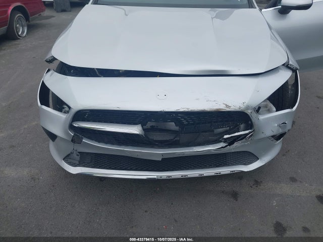2023 MERCEDES-BENZ CLA 250 COUPE W1K5J4GB5PN330236 Photo 5