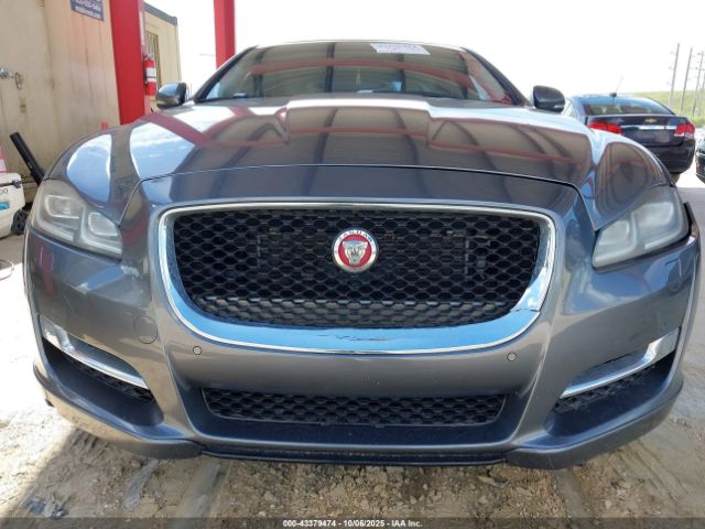 2016 JAGUAR XJ SAJWA1C76G8W02422 Photo 5