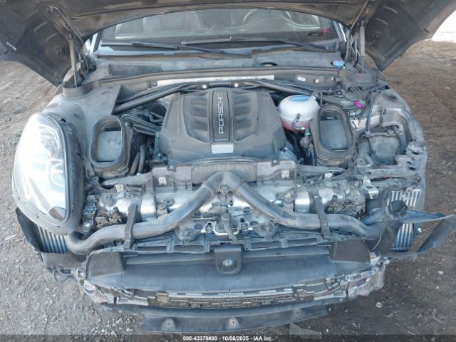 2015 PORSCHE MACAN WP1AB2A56FLB57090 Photo 9