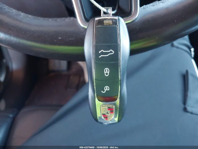 2015 PORSCHE MACAN WP1AB2A56FLB57090 Photo 10