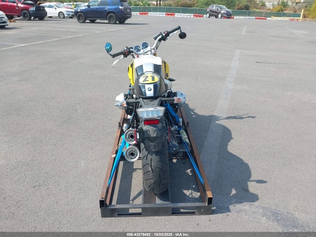 2018 BMW R NINE T WB10J0305JZ698527 Photo 5