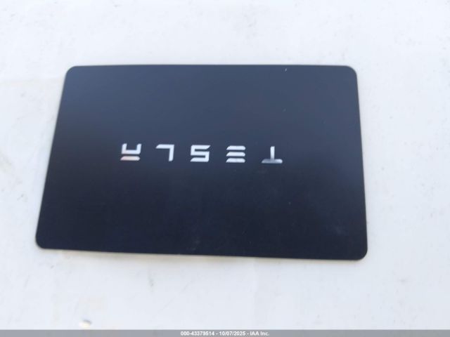 2026 TESLA MODEL Y 7SAYGDED5TF431279 Photo 10
