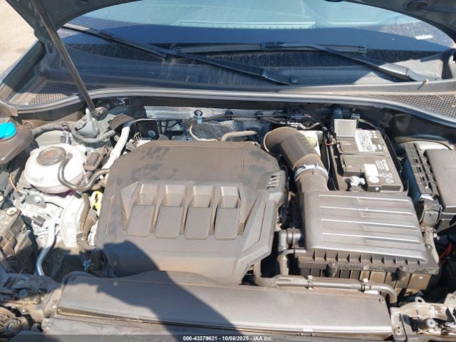 2021 AUDI Q3 WA1EECF30M1100636 Photo 9