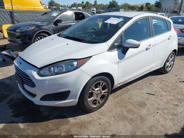 Ford 2014 2014 3FADP4EJ1EM107588 Image 2