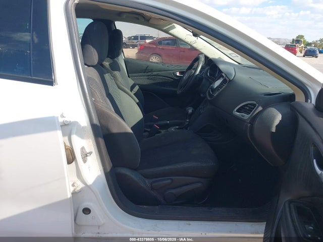1C3CDFBB2GD727800 Dodge Dart