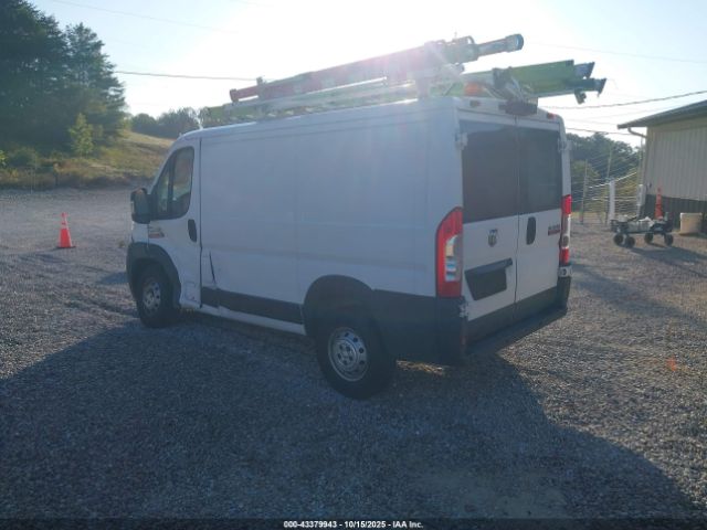 2015 RAM PROMASTER 1500 3C6TRVNG0FE519885 Photo 2