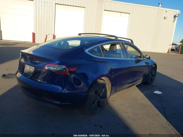 2018 TESLA MODEL 3 5YJ3E1EA2JF036720 Photo 3