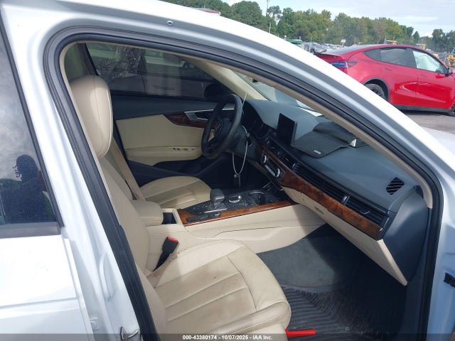 2017 AUDI A4 WAUGNAF49HN019609 Photo 4