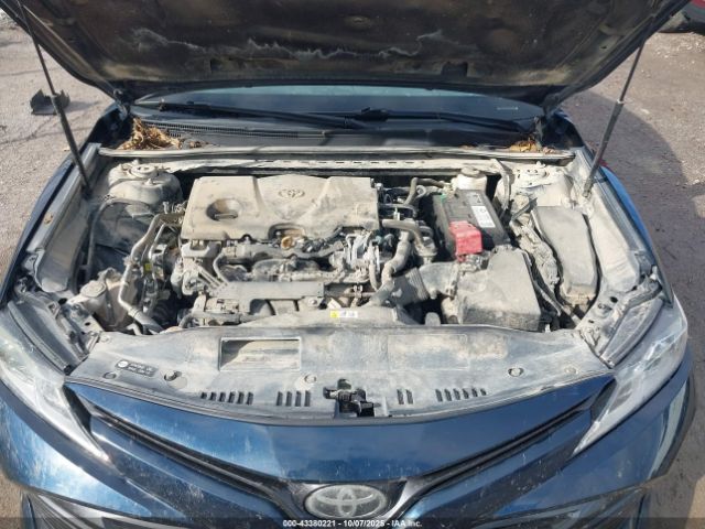 2018 TOYOTA CAMRY 4T1B11HK4JU615383 Photo 9