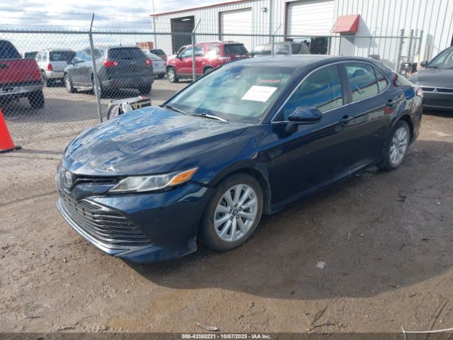 2018 TOYOTA CAMRY 4T1B11HK4JU615383 Photo 1