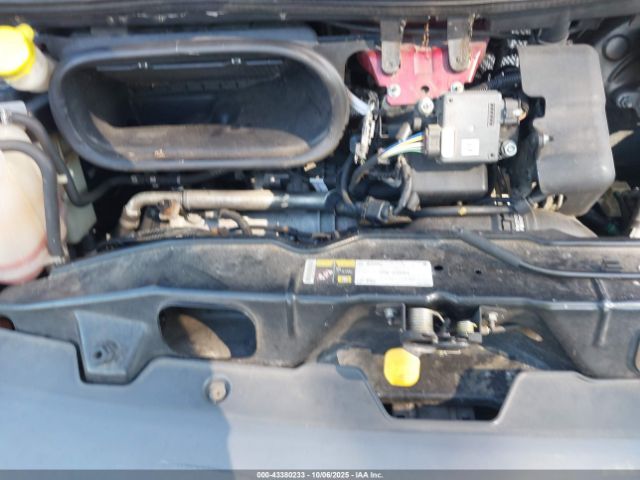 2015 RAM PROMASTER 2500 3C6TRVDD1FE511964 Photo 9