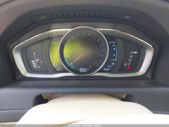 2015 VOLVO XC60 YV4902RK8F2666217 Photo 6