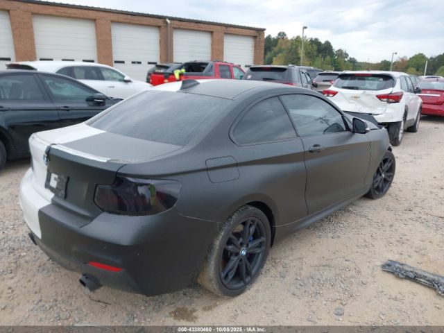 2016 BMW M235I WBA1J9C59GV696364 Photo 3