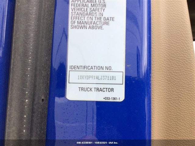 1XKYDP9X4LJ371181 Kenworth Constructi