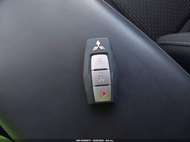 2024 MITSUBISHI OUTLANDER JA4J4UA80RZ020255 Photo 10