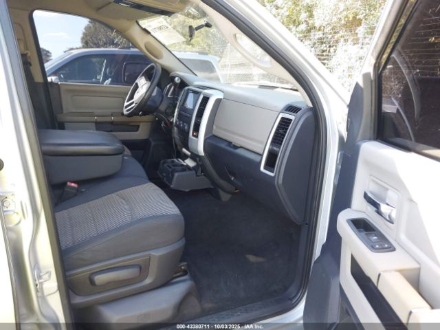 2009 DODGE RAM 1500 1D3HB18P59S800614 Photo 4