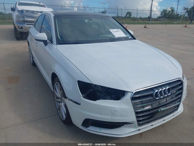 2015 AUDI A3 WAUACGFF9F1002930 Photo 5