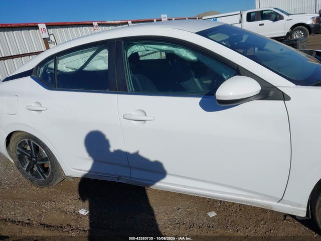 Nissan 2024 2024 3N1AB8CV5RY349567 Image 13