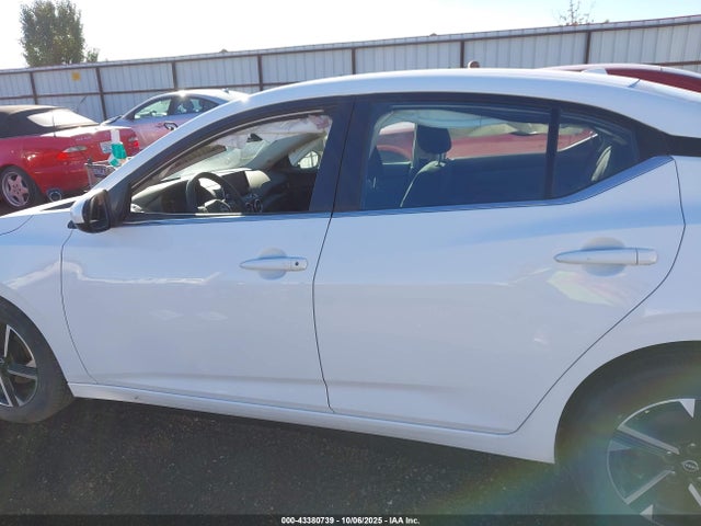 Nissan 2024 2024 3N1AB8CV5RY349567 Image 14