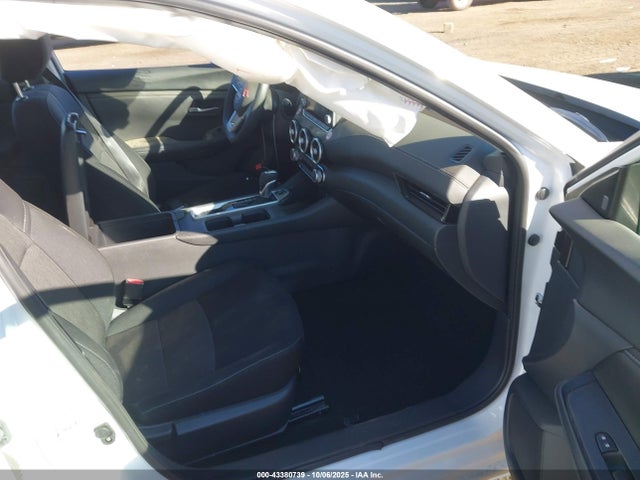 Nissan 2024 2024 3N1AB8CV5RY349567 Image 5