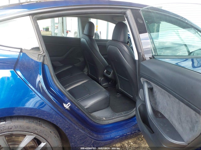 2023 TESLA MODEL 3 5YJ3E1EA5PF438871 Photo 7