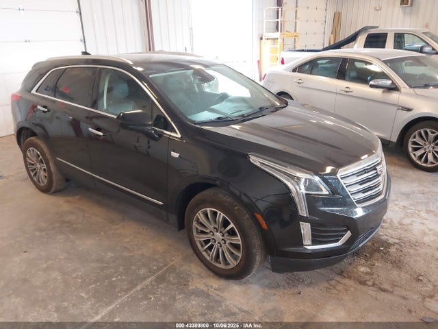 2018 CADILLAC XT5 1GYKNDRSXJZ220081 Photo 0