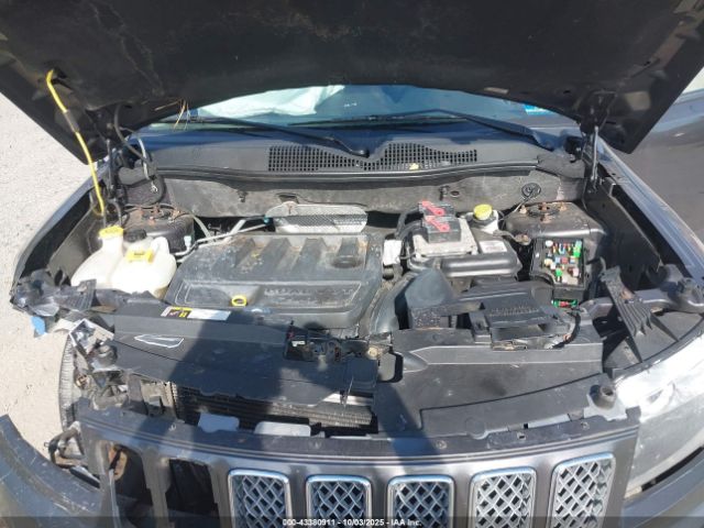 2015 JEEP COMPASS 1C4NJDEBXFD303180 Photo 9