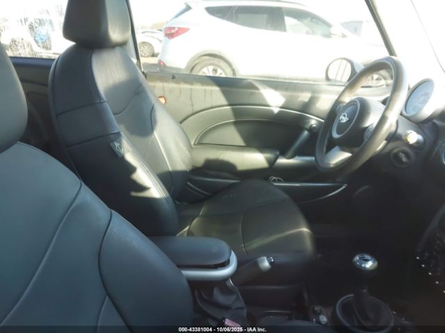 2005 MINI COOPER WMWRC33525TK61432 Photo 4