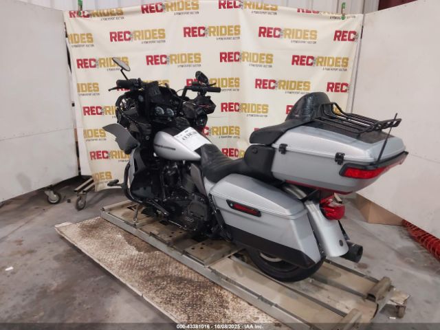 2020 HARLEY-DAVIDSON FLTRK 1HD1KZF1XLB641411 Photo 2