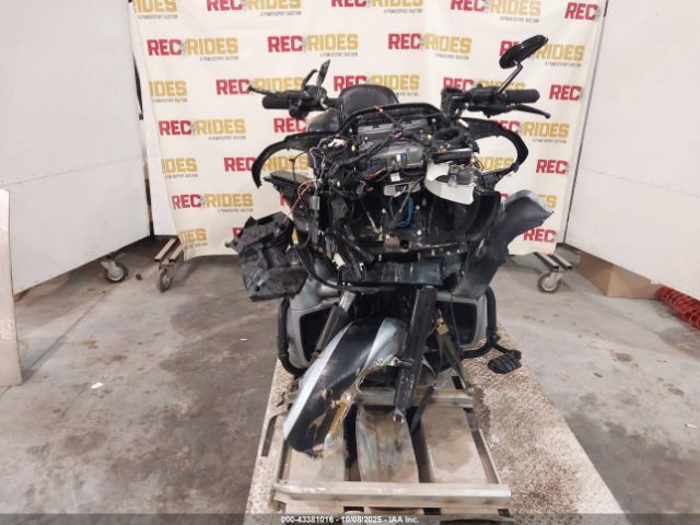 2020 HARLEY-DAVIDSON FLTRK 1HD1KZF1XLB641411 Photo 4