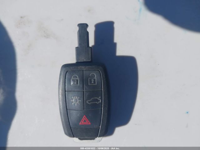 2012 VOLVO C70 YV1672MC5CJ128281 Photo 10