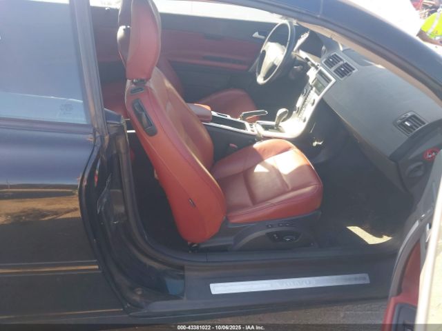 2012 VOLVO C70 YV1672MC5CJ128281 Photo 4