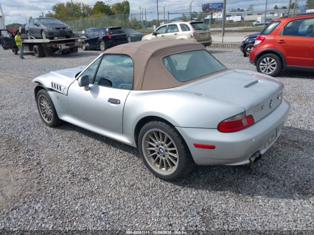2002 BMW Z3 4USCN53492LJ60898 Photo 2