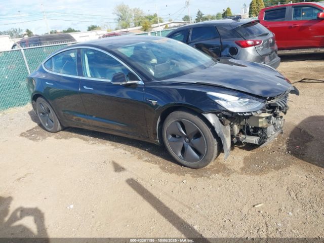 2018 TESLA MODEL 3 5YJ3E1EB1JF103137 Photo 0