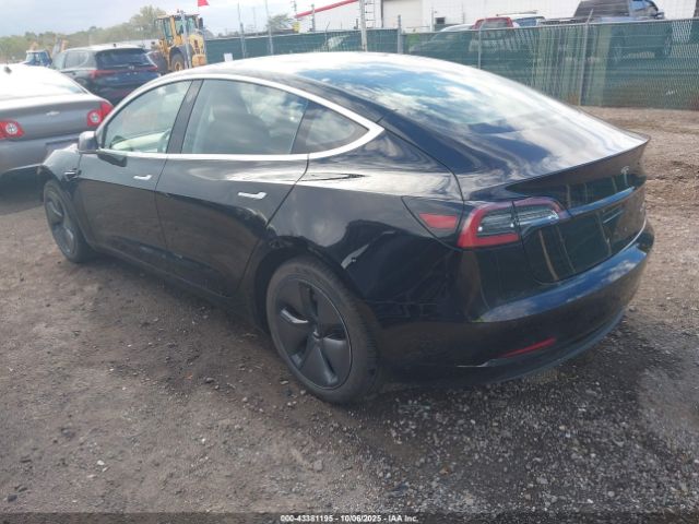 2018 TESLA MODEL 3 5YJ3E1EB1JF103137 Photo 2
