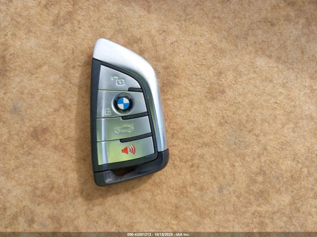 2021 BMW X5 5UXCR6C07M9E83555 Photo 10