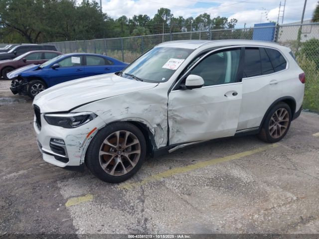 2021 BMW X5 5UXCR6C07M9E83555 Photo 5