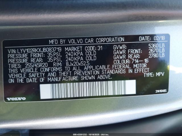 2018 VOLVO XC60 LYV102RKXJB083719 Photo 8