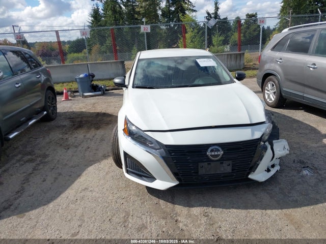 1N4BL4DW2SN362705 Nissan 2025